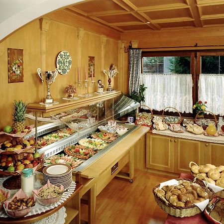 Hotel St. Justina Hof Appiano Sulla Strada Del Vino Zewnętrze zdjęcie